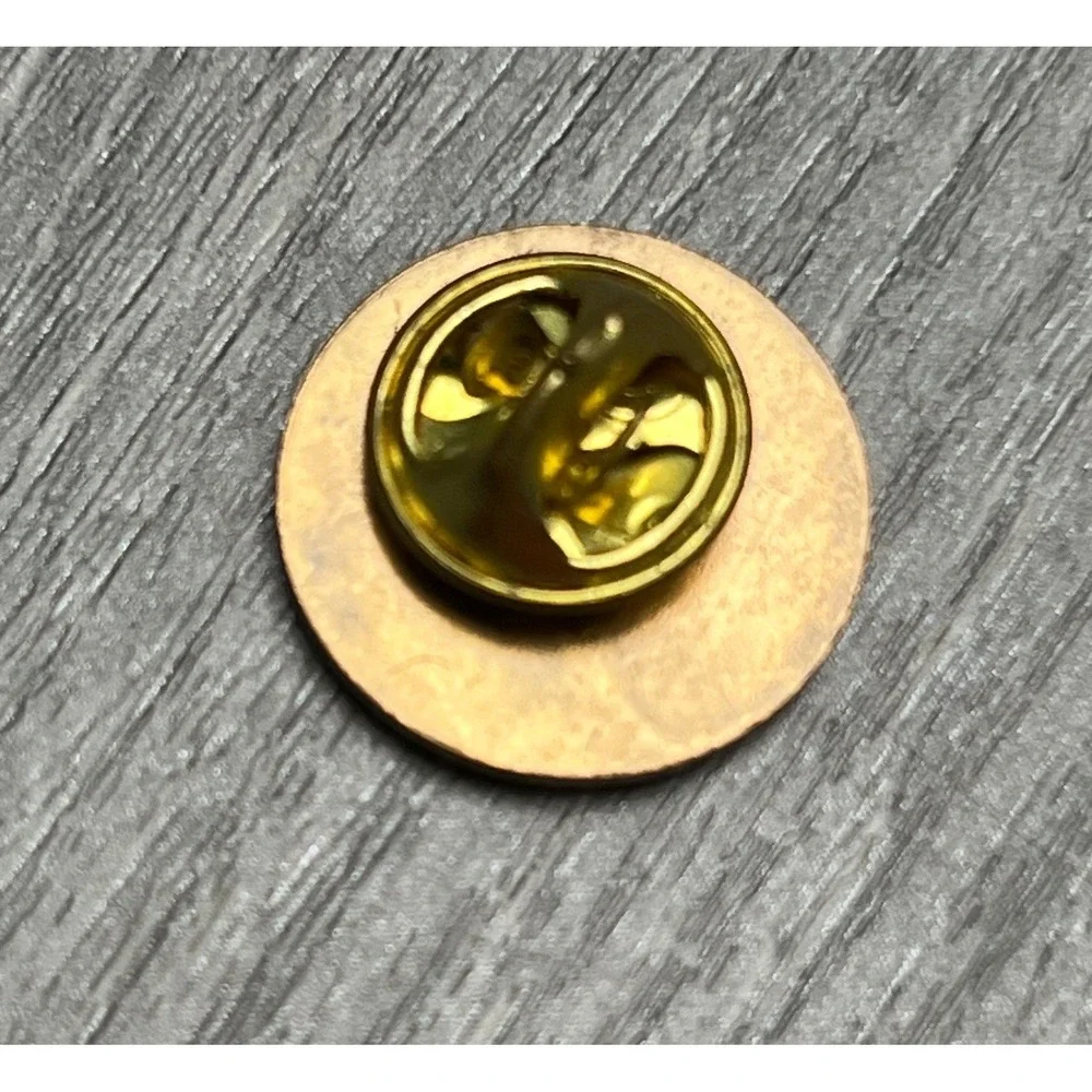 Oasis Shrine‎ Temple Centennial Pin 1895-1995 100 Years in Carolinas Gold Tone